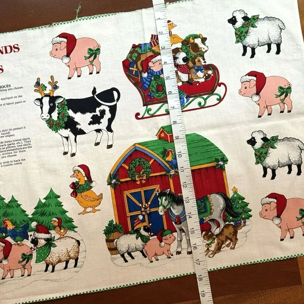 Holiday Farm Animal Friends Cranston APPLIQUES Fabric Cut & Sew Quilt Panel Xmas
